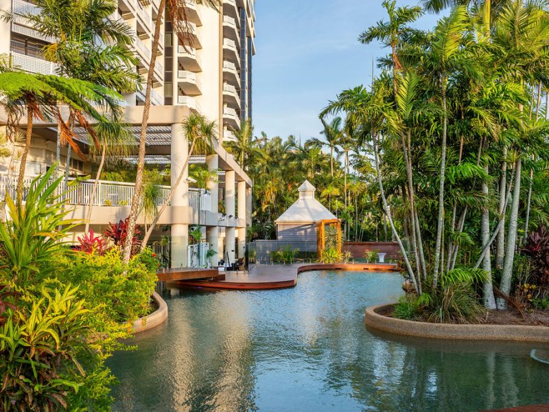 Rydges Esplanade Resort Cairns hotel image