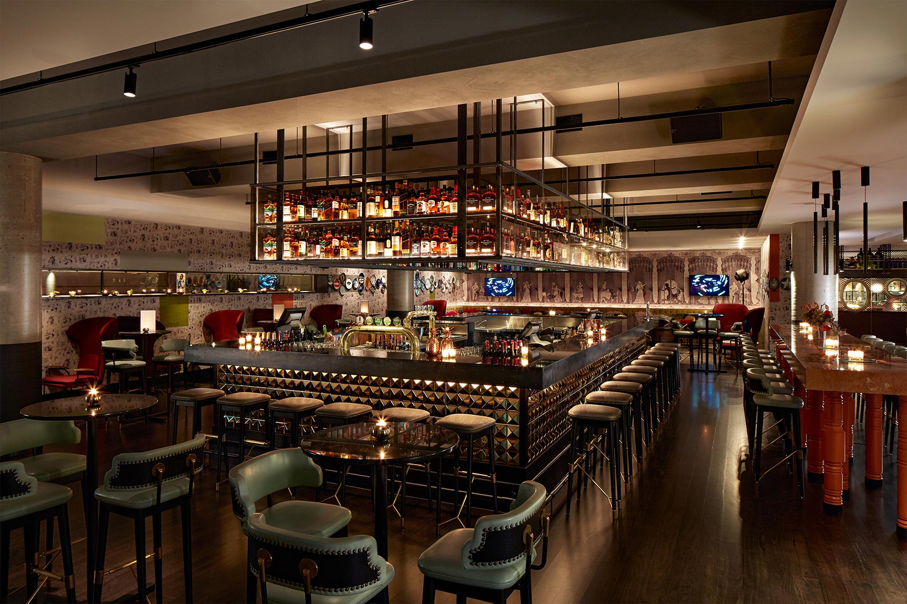 Bar 133 image