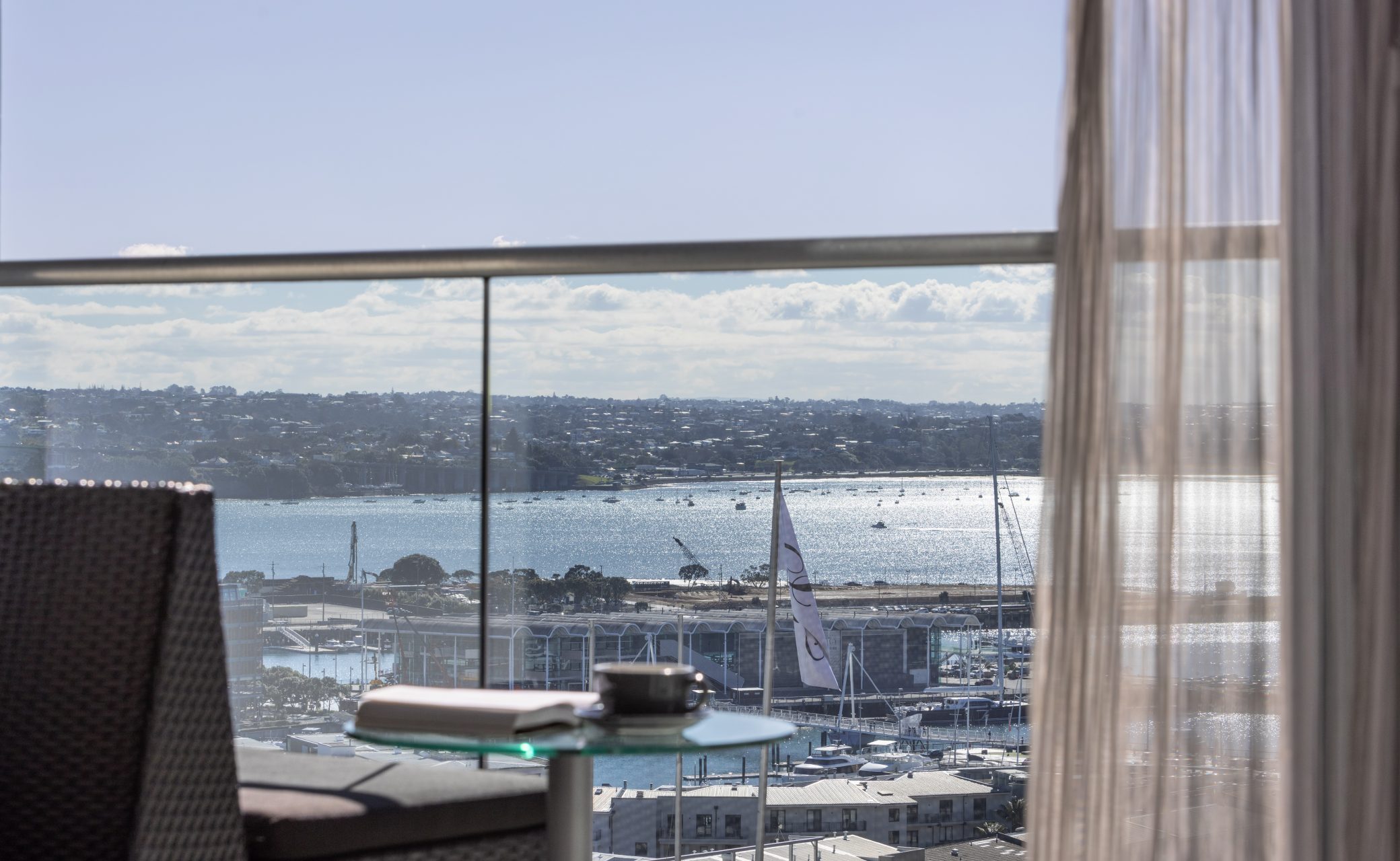 20% off at Rydges Auckland + $1 breakfast*  hero image